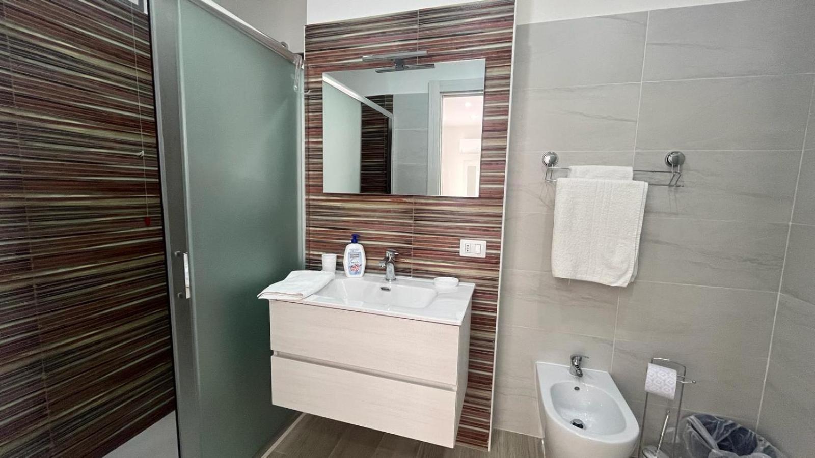 Bed and Breakfast Terminal Napoli Экстерьер фото